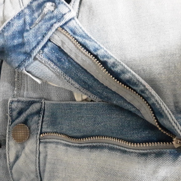 Cabi Women's Light Blue Jeans High Rise Straight Casual Festival Vacation 10 Y2k - Picture 6 of 8